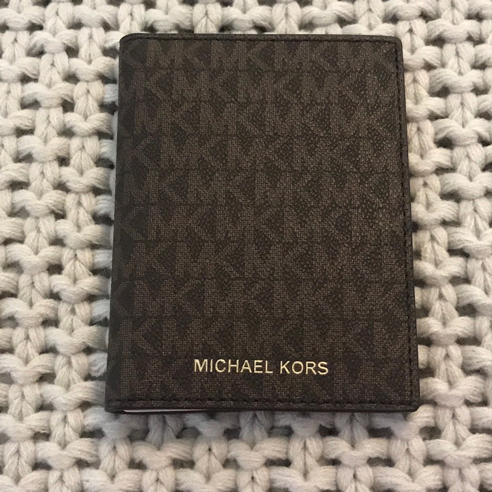 MICHAEL KORS wallet